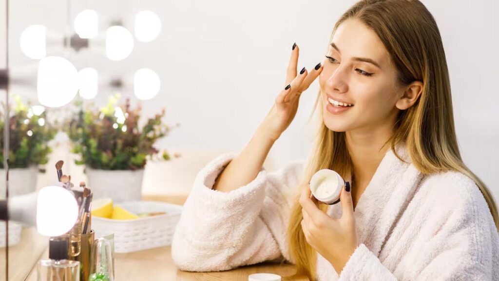 CBD Cream and Anti-Aging Skincare Does It Work
